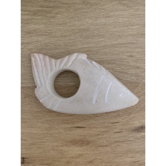 VTG 80s Soapstone Tropical Fish Neutral/ Beige Napkin Ring Holders Heavy Duty - Picture 2 of 5